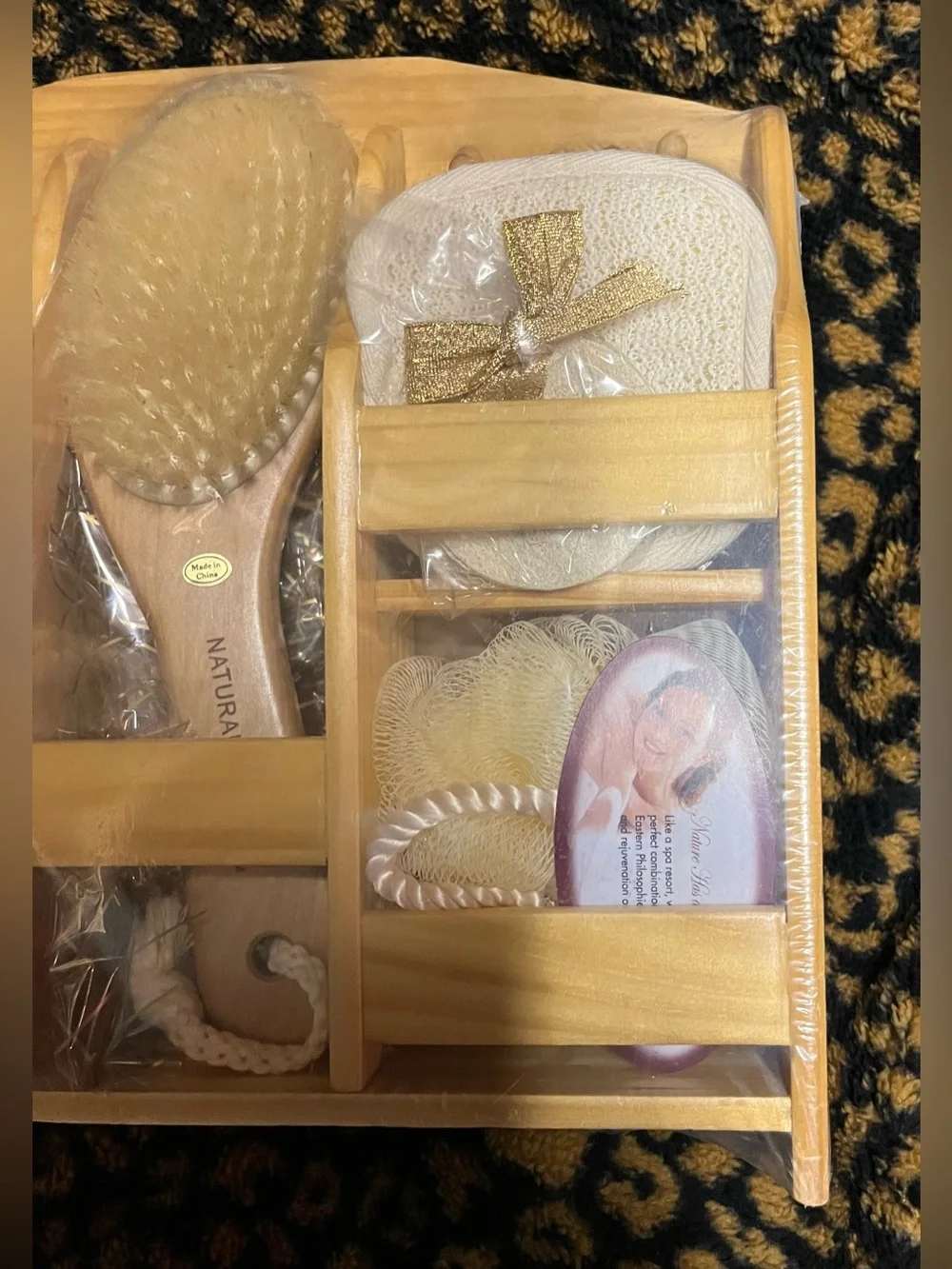 Bath Spa Shower Gift Set Wooden Shelf New in Box.